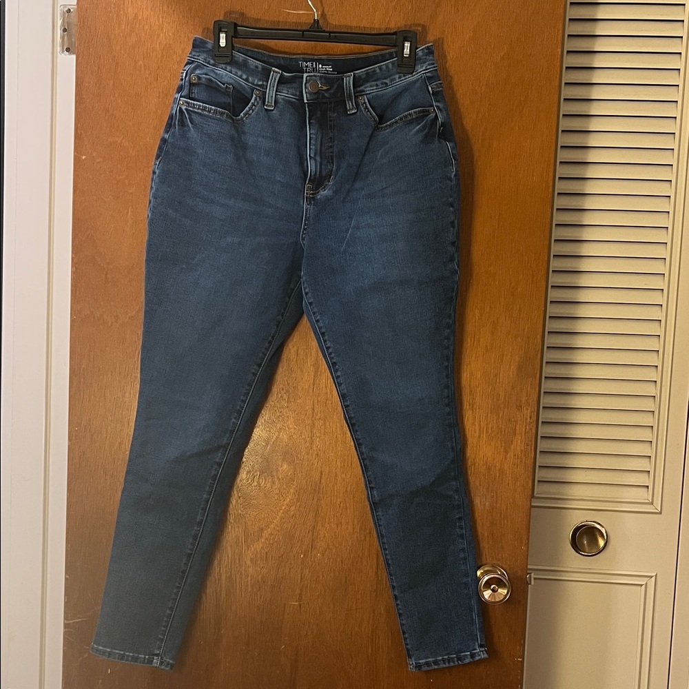 Time and Tru Women’s Dark Blue Skinny Jeans